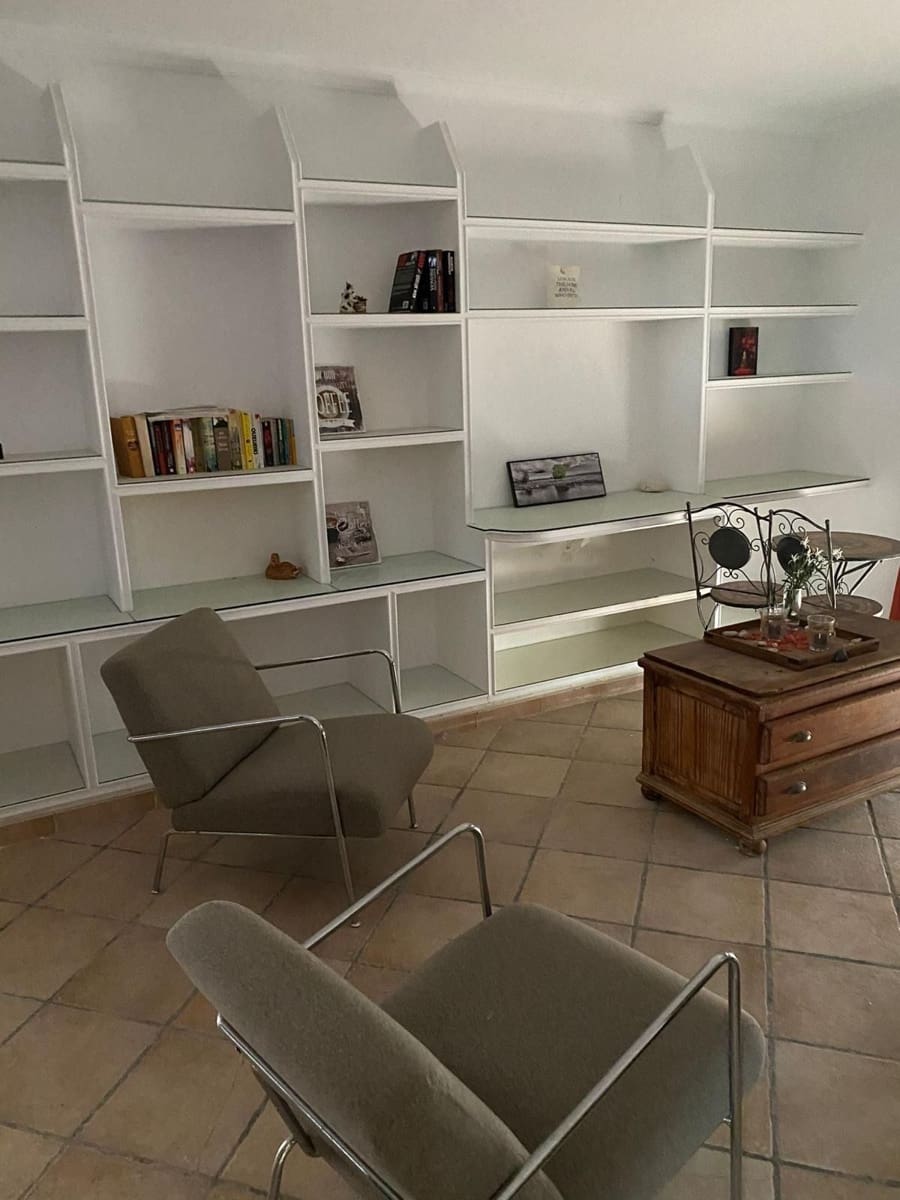 6 bedroom Villa for sale in Altea with pool garage - € 1,950,000 (Ref: 7056043)