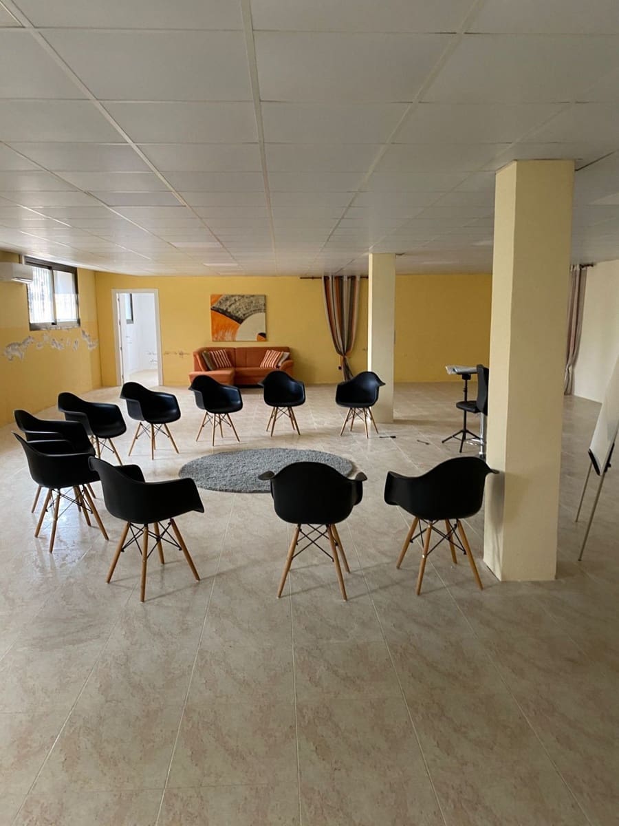 6 bedroom Villa for sale in Altea with pool garage - € 1,950,000 (Ref: 7056043)