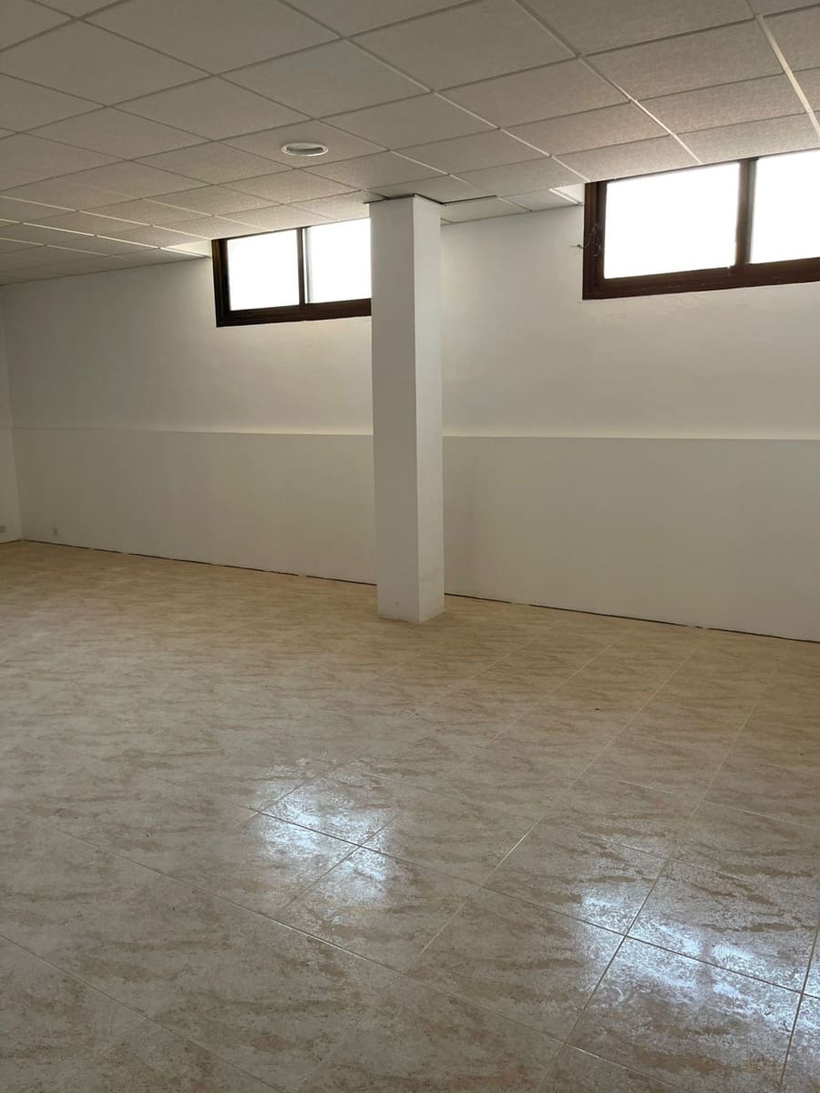 6 bedroom Villa for sale in Altea with pool garage - € 1,950,000 (Ref: 7056043)