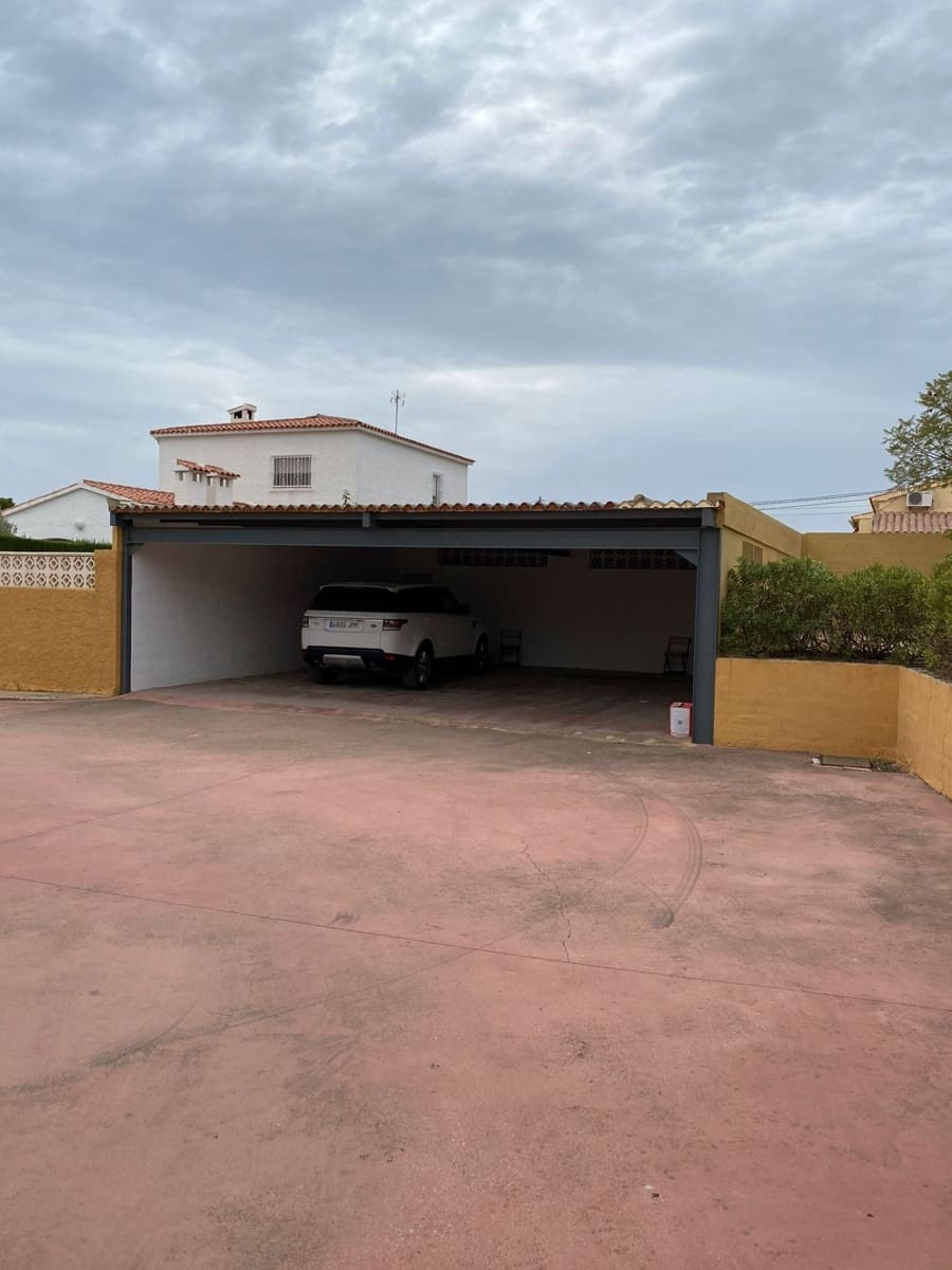 6 bedroom Villa for sale in Altea with pool garage - € 1,950,000 (Ref: 7056043)