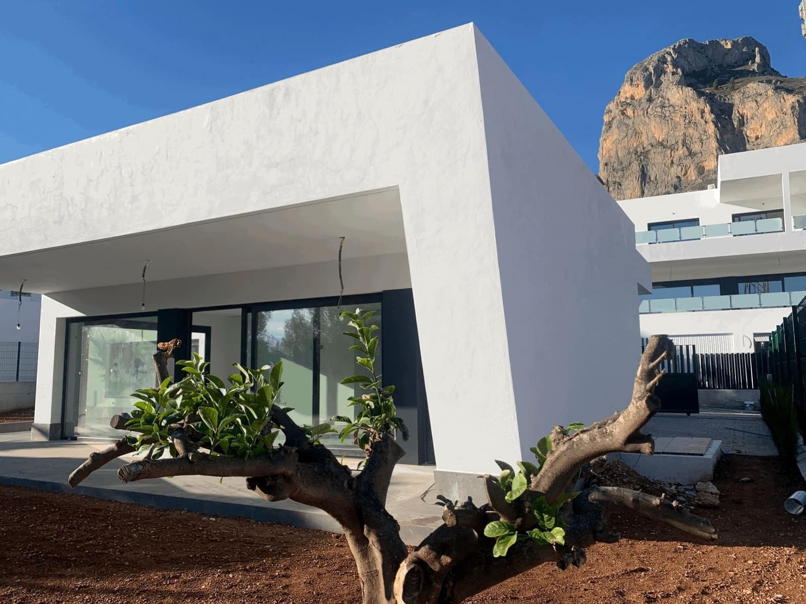 3 bedroom Villa for sale in Polop with pool - € 460,000 (Ref: 7065424)