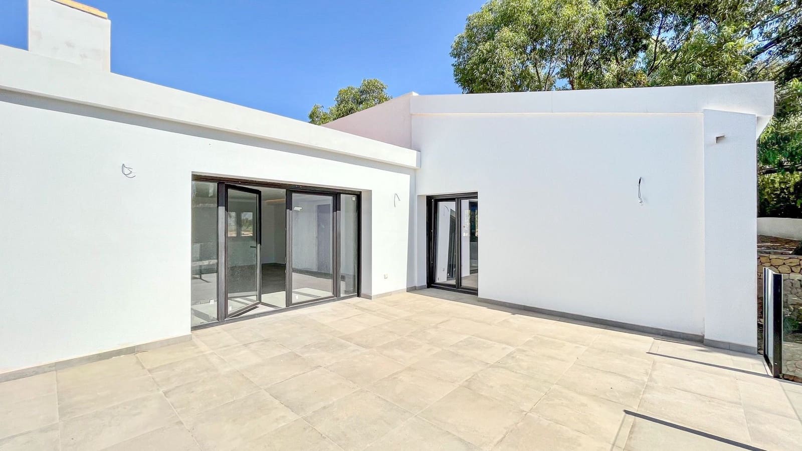 4 bedroom Villa for sale in Altea - € 999,000 (Ref: 7071100)