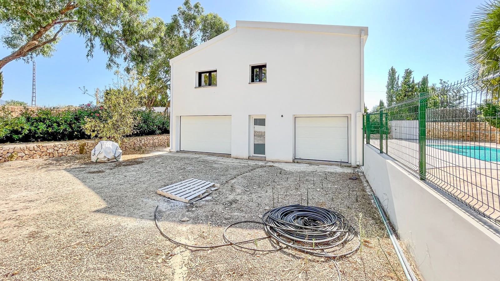 4 bedroom Villa for sale in Altea - € 999,000 (Ref: 7071100)
