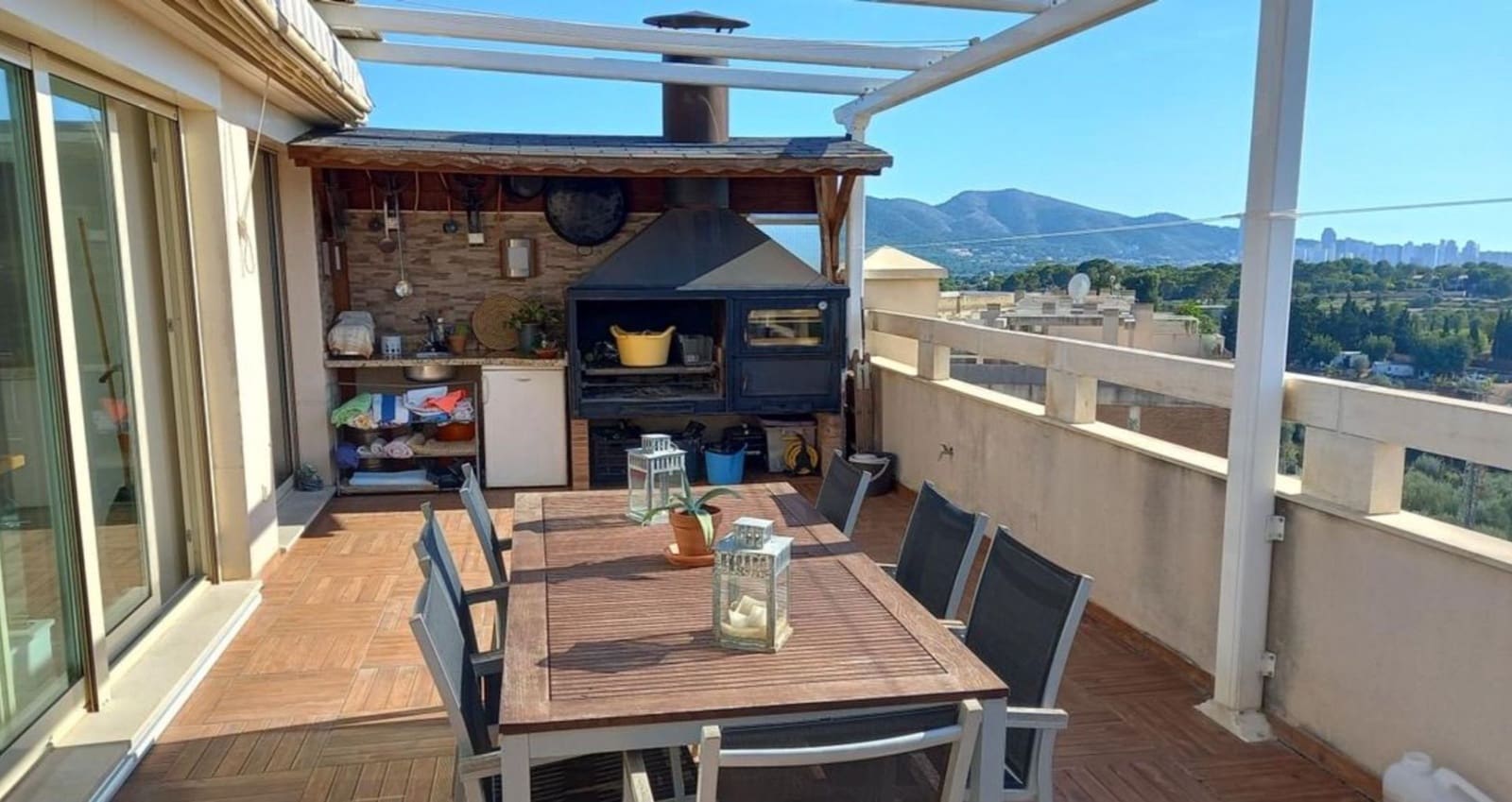 6 bedroom Apartment for sale in Alfaz del Pi / L'Alfas del Pi with pool garage - € 425,000 (Ref: 7450622)