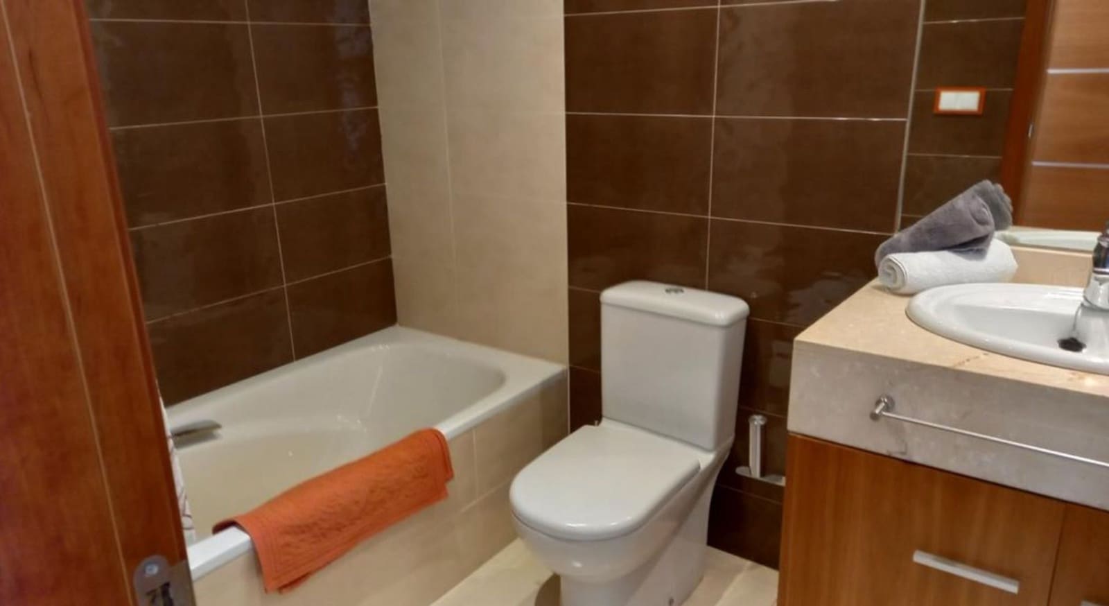 6 bedroom Apartment for sale in Alfaz del Pi / L'Alfas del Pi with pool garage - € 425,000 (Ref: 7450622)