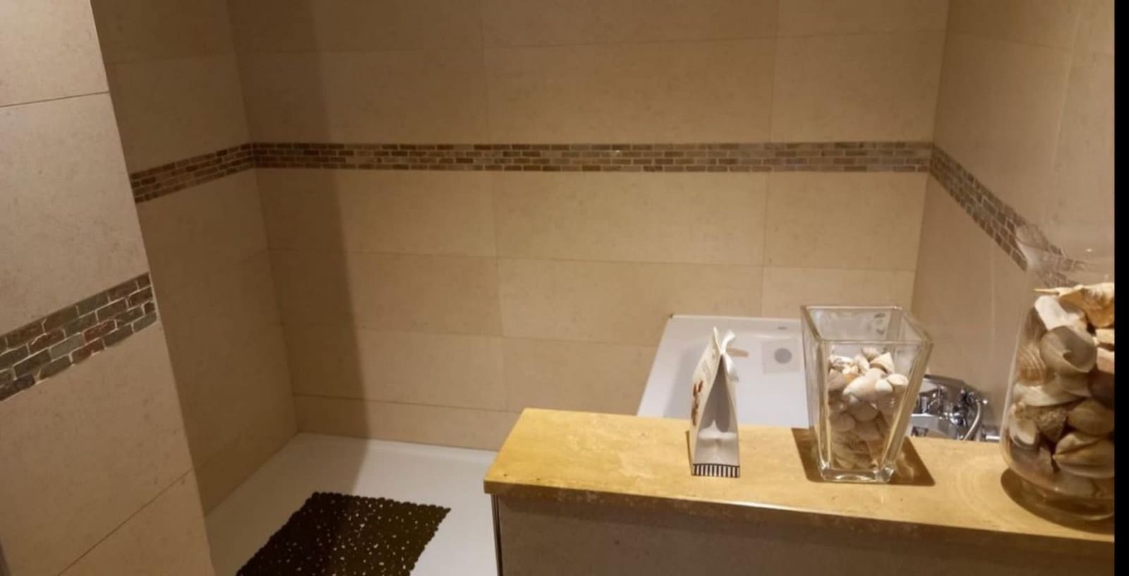 6 bedroom Apartment for sale in Alfaz del Pi / L'Alfas del Pi with pool garage - € 425,000 (Ref: 7450622)