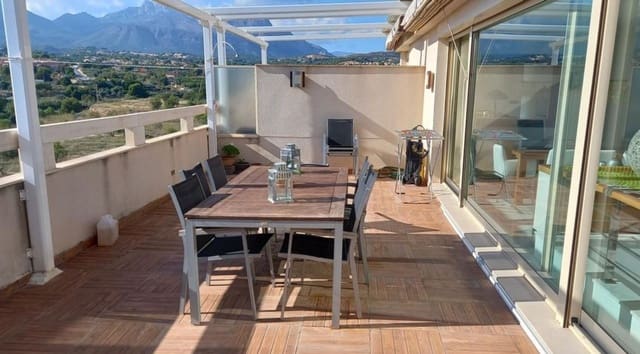 Apartamento de 6 habitaciones en Alfaz del Pi / L'Alfàs del Pi en venta con piscina garaje - 425.000 € (Ref: 7450622)