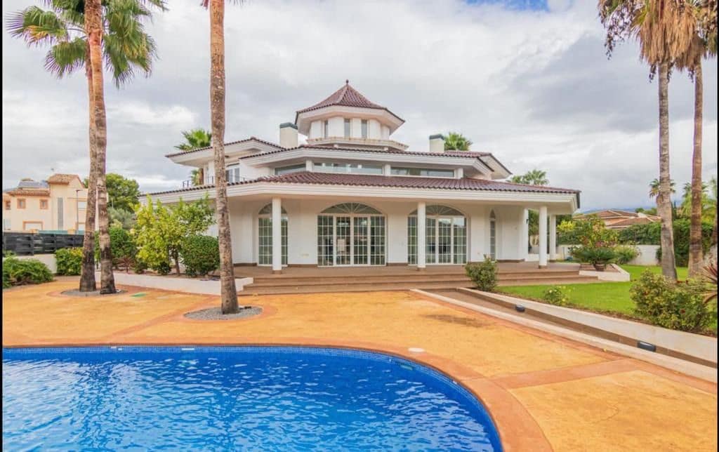 5 Zimmer Villa zu verkaufen in Alfaz del Pi / L'Alfas del Pi mit Pool Garage - 1.600.000 € (Ref: 7462882)