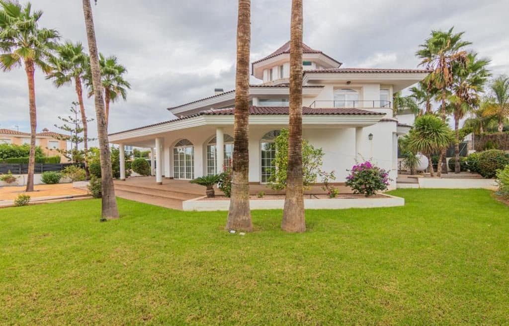 5 Zimmer Villa zu verkaufen in Alfaz del Pi / L'Alfas del Pi mit Pool Garage - 1.600.000 € (Ref: 7462882)