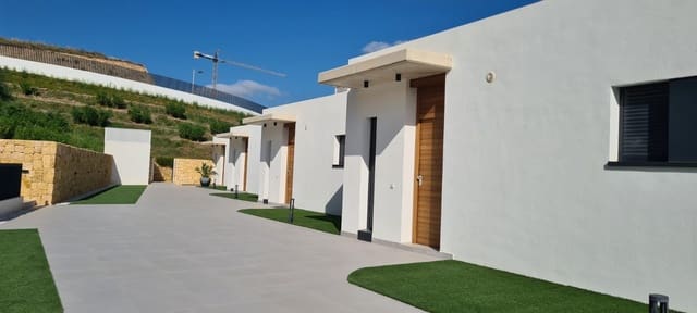 4 Zimmer Villa zu verkaufen in Finestrat mit Pool Garage - 690.000 € (Ref: 7714893)