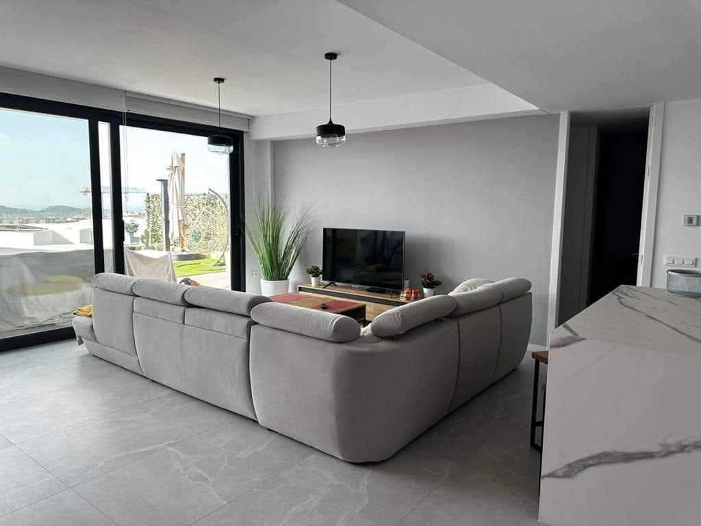 4 bedroom Villa for sale in Finestrat with pool garage - € 690,000 (Ref: 7714893)