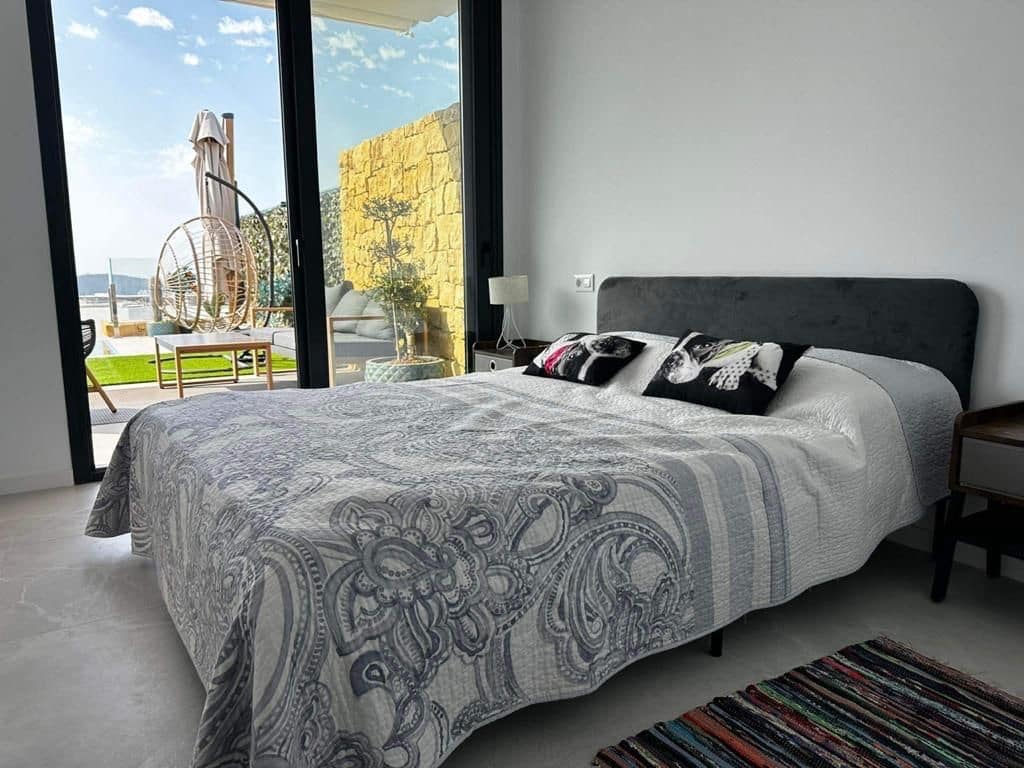 4 bedroom Villa for sale in Finestrat with pool garage - € 690,000 (Ref: 7714893)