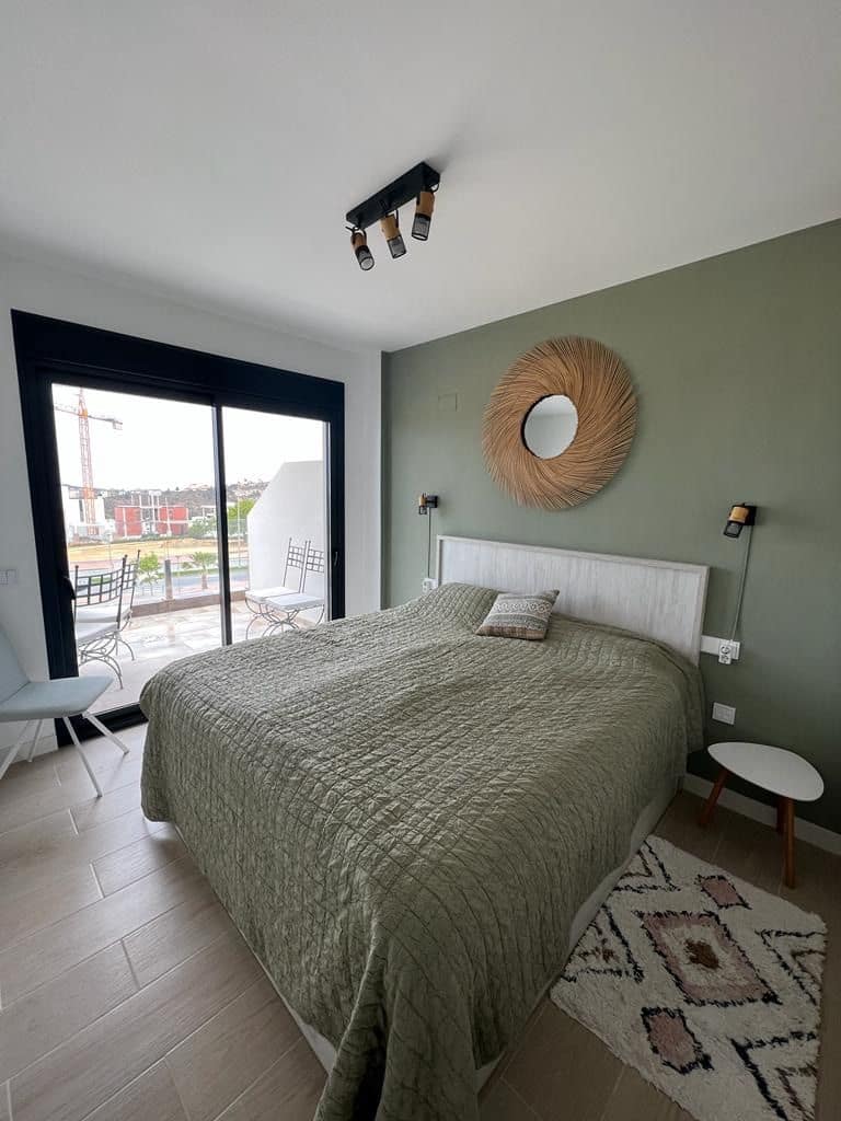 3 soveværelse Lejlighed til leje i Finestrat med swimmingpool - € 2.400 (Ref: 7734961)