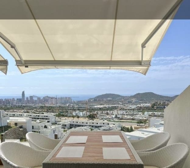 3 bedroom Apartment for rent in Finestrat - € 3,200 (Ref: 7734962)