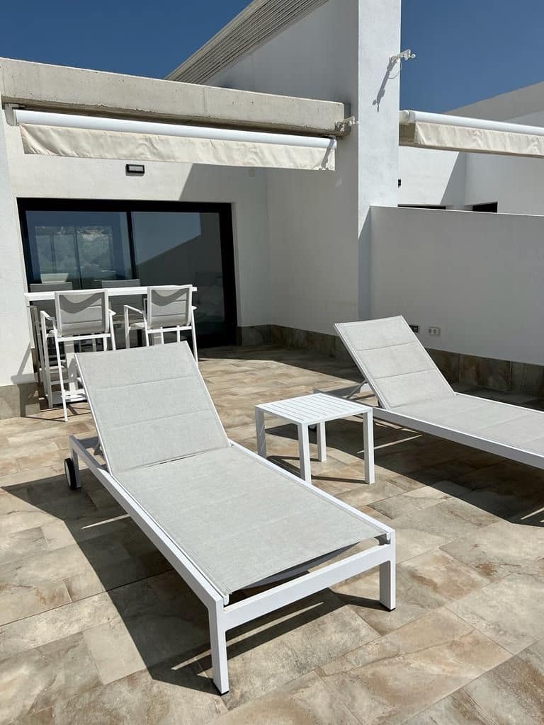 3 bedroom Apartment for rent in Finestrat - € 3,200 (Ref: 7734962)