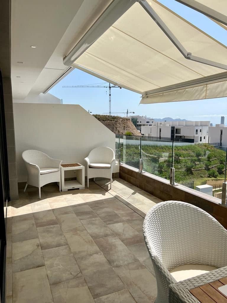 3 bedroom Apartment for rent in Finestrat - € 3,200 (Ref: 7734962)