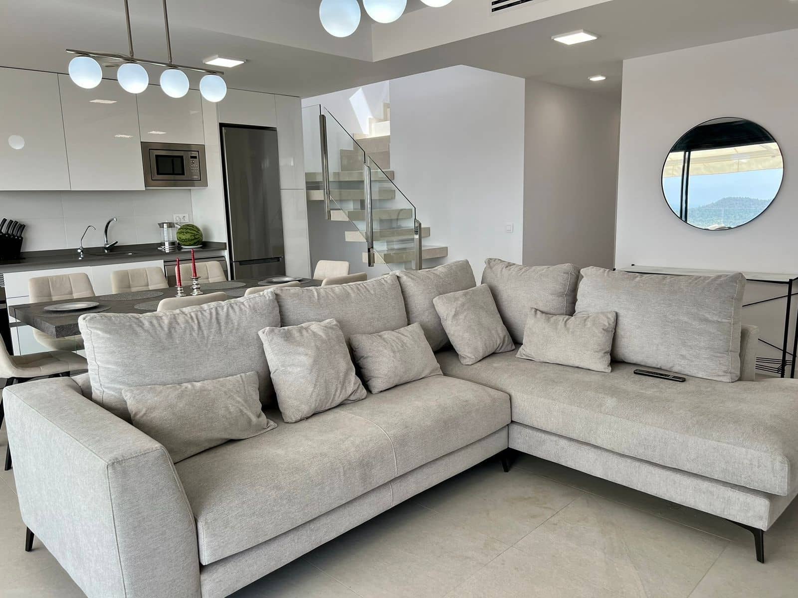 3 bedroom Apartment for rent in Finestrat - € 3,200 (Ref: 7734962)