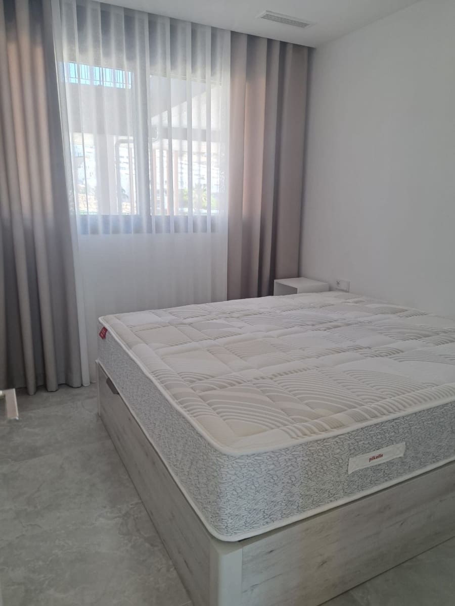 2 bedroom Apartment for sale in Finestrat with pool - € 380,000 (Ref: 7736403)