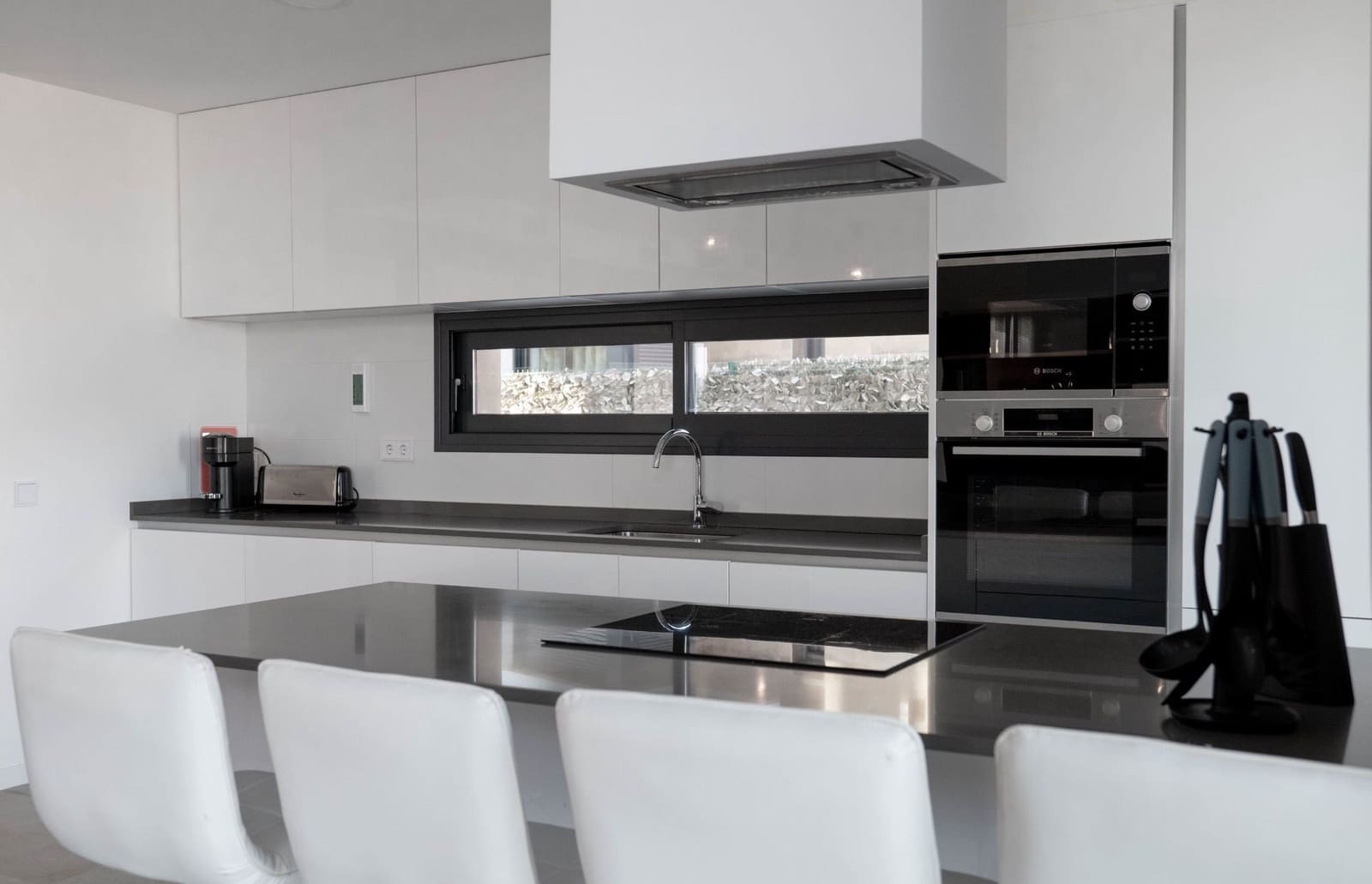 4 bedroom Villa for sale in Finestrat with pool - € 680,000 (Ref: 7740739)