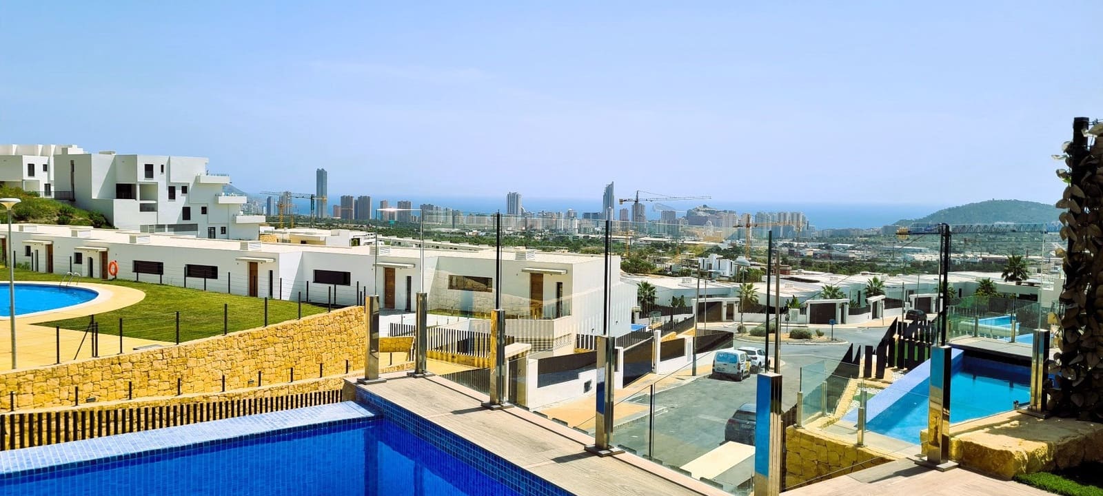 4 bedroom Villa for sale in Finestrat with pool - € 680,000 (Ref: 7740739)