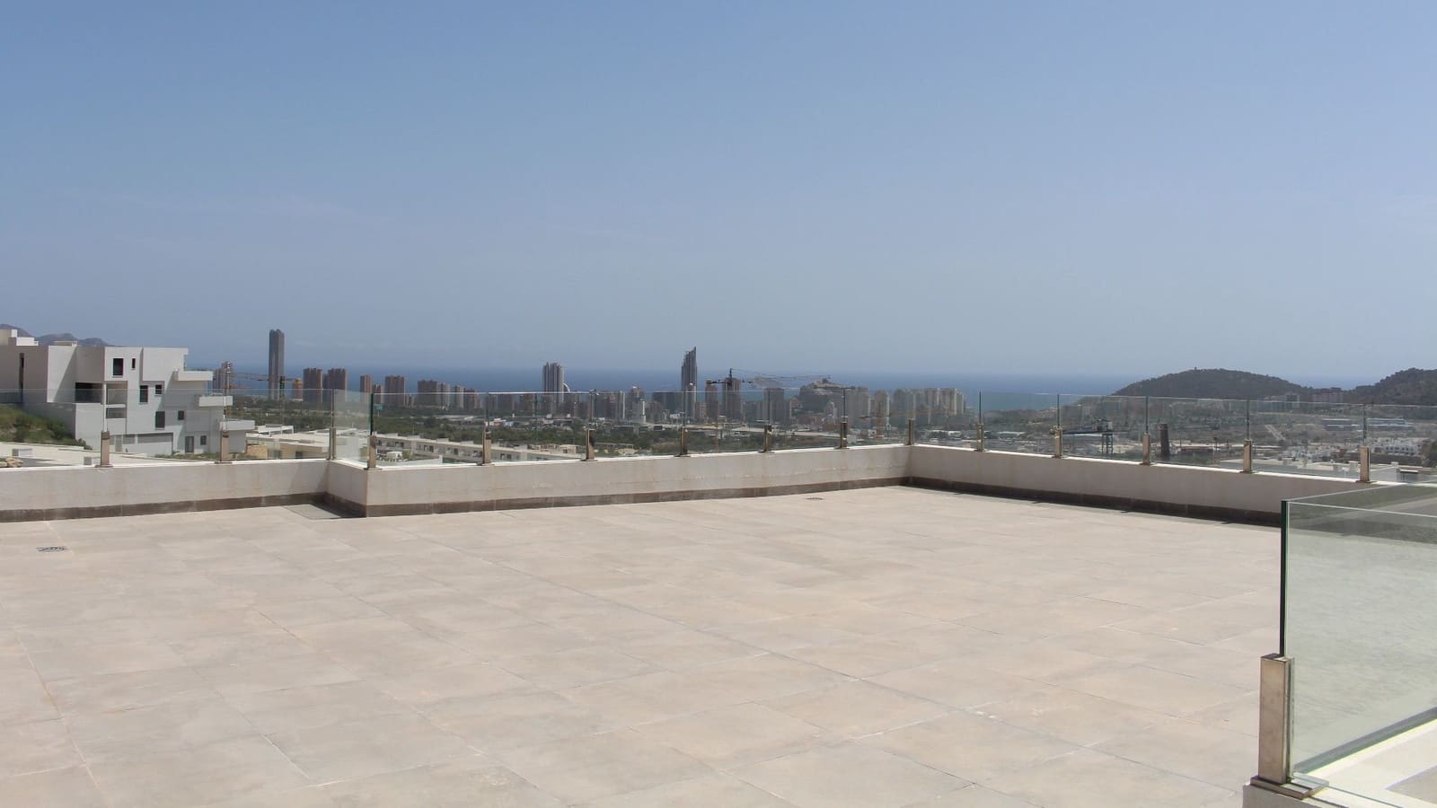 4 bedroom Villa for sale in Finestrat with pool - € 680,000 (Ref: 7740739)