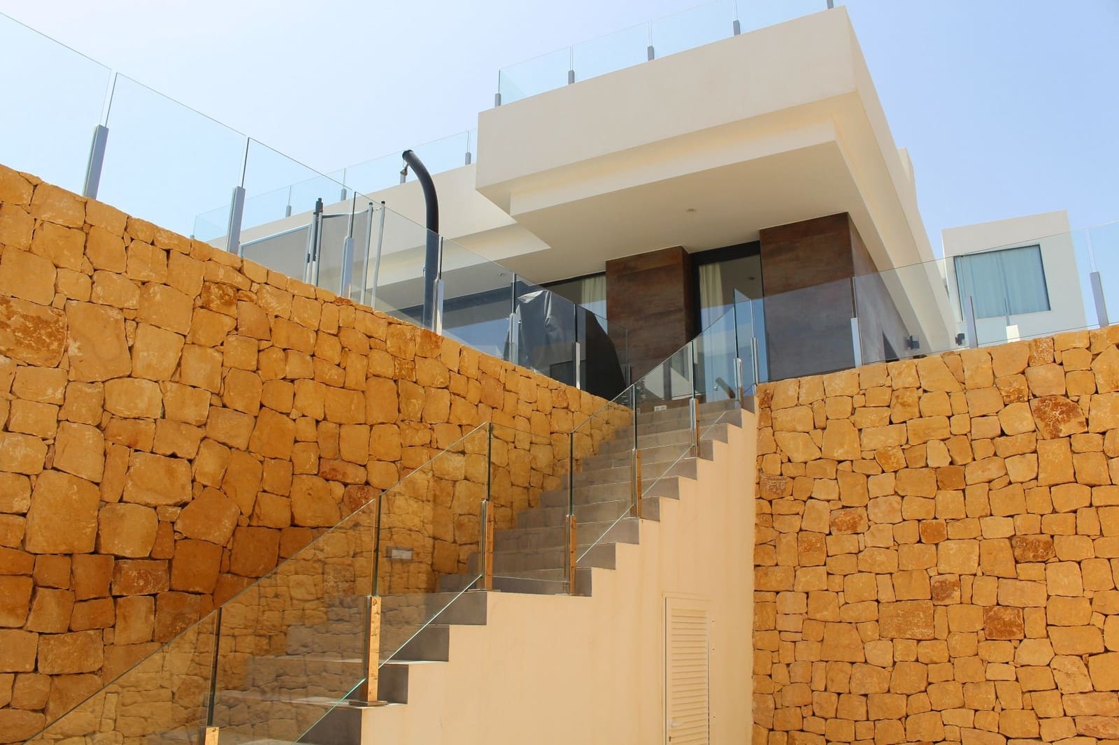 4 bedroom Villa for sale in Finestrat with pool - € 680,000 (Ref: 7740739)