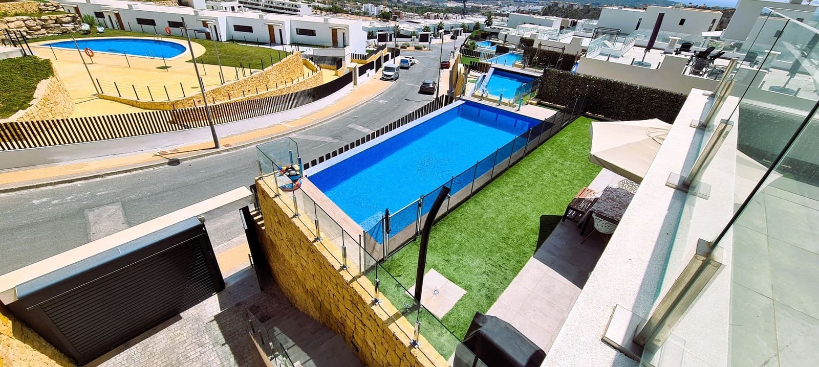 4 bedroom Villa for sale in Finestrat with pool - € 680,000 (Ref: 7740739)