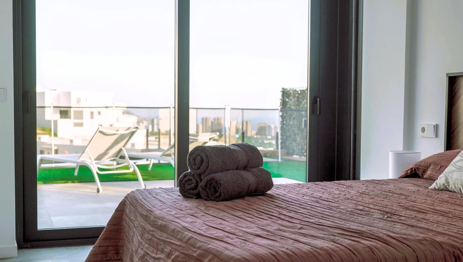 4 bedroom Villa for sale in Finestrat with pool - € 680,000 (Ref: 7740739)