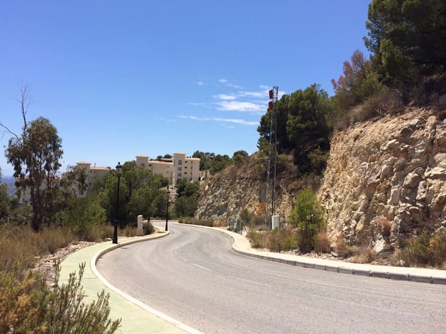 4 bedroom Villa for sale in Altea - € 2,250,000 (Ref: 8546769)