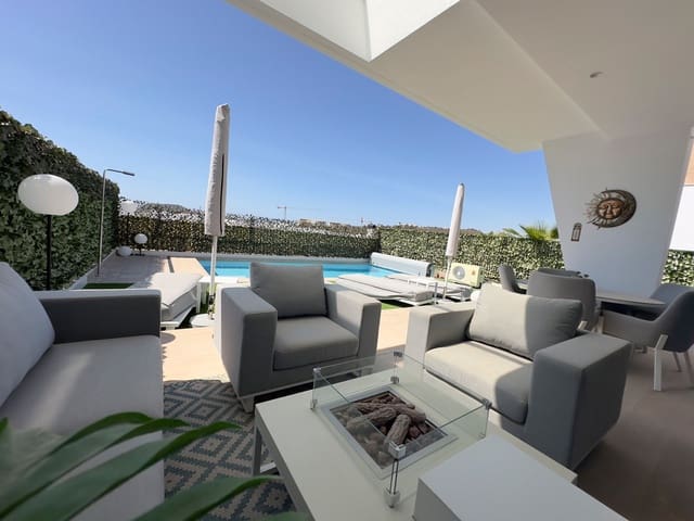 3 bedroom Villa for sale in Finestrat with pool garage - € 565,000 (Ref: 8634205)