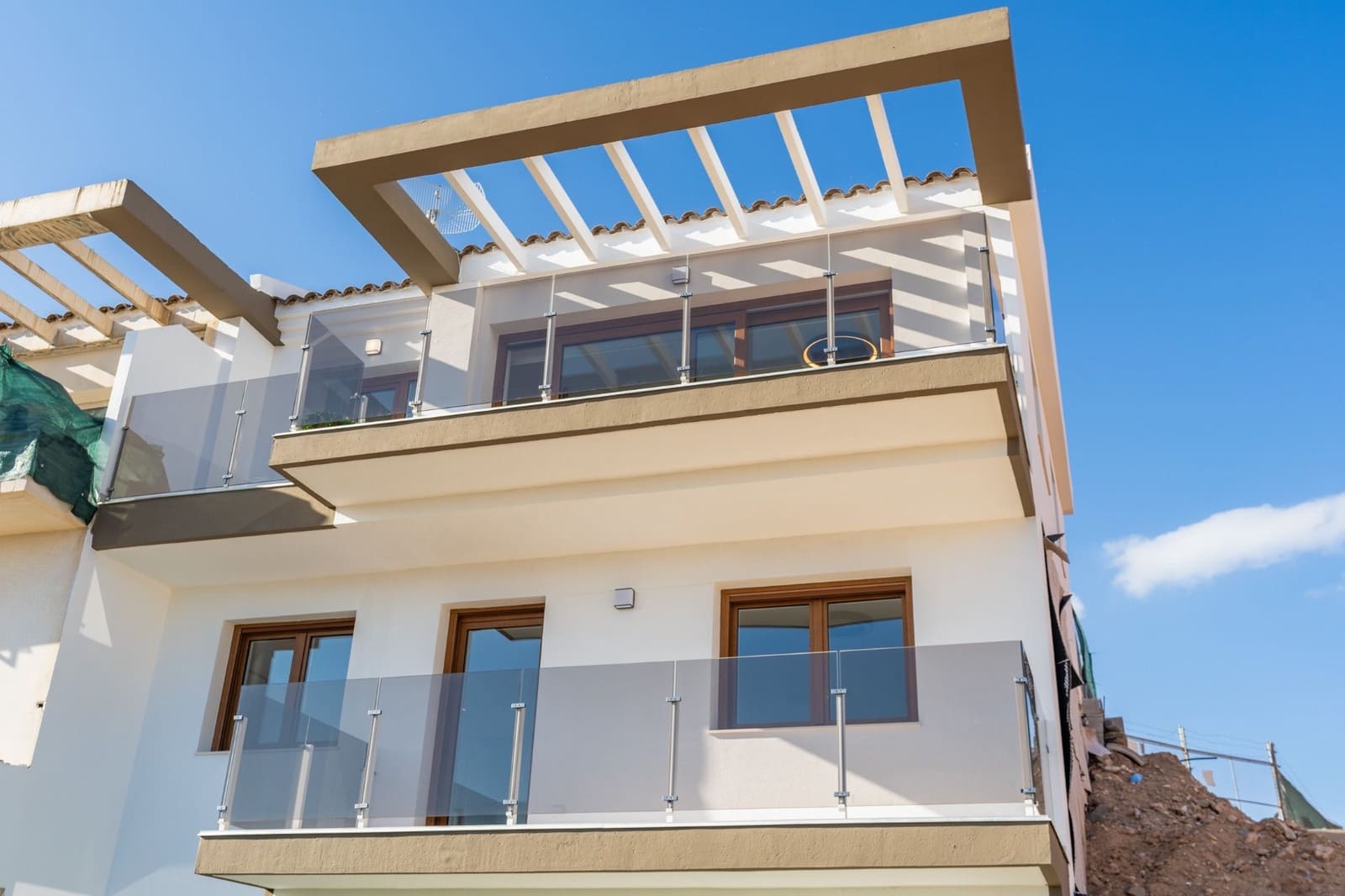 4 quarto Casa em Banda para venda em La Nucia com piscina garagem - 390 000 € (Ref: 8712458)