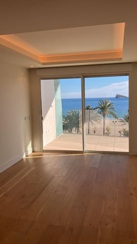 2 Zimmer Apartment zu verkaufen in Benidorm mit Pool Garage - 1.100.000 € (Ref: 8866885)