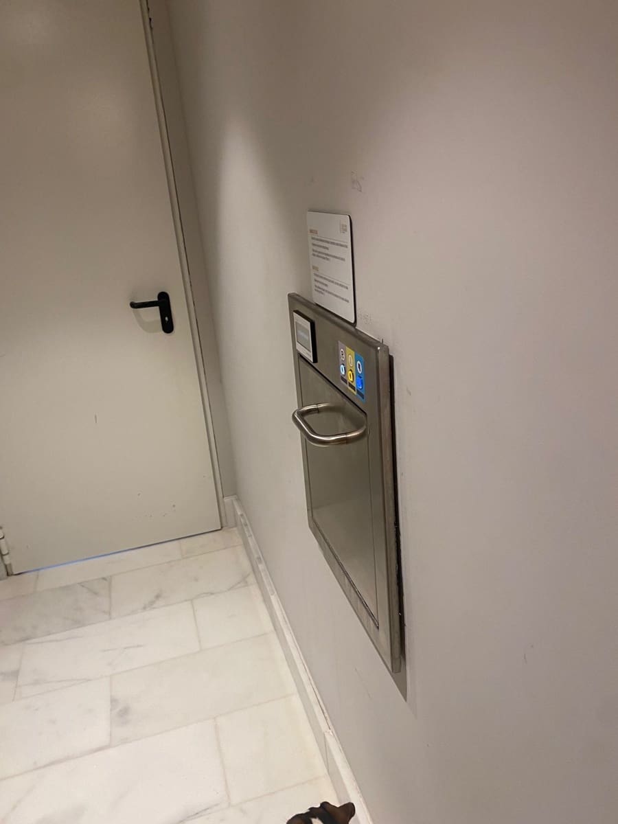 2 bedroom Apartment for sale in Benidorm with pool garage - € 1,100,000 (Ref: 8866885)