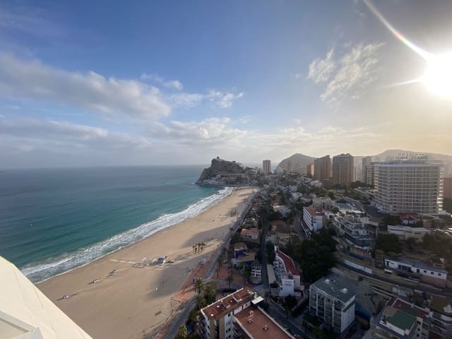 2 Zimmer Apartment zu verkaufen in Benidorm mit Pool Garage - 1.100.000 € (Ref: 8866885)