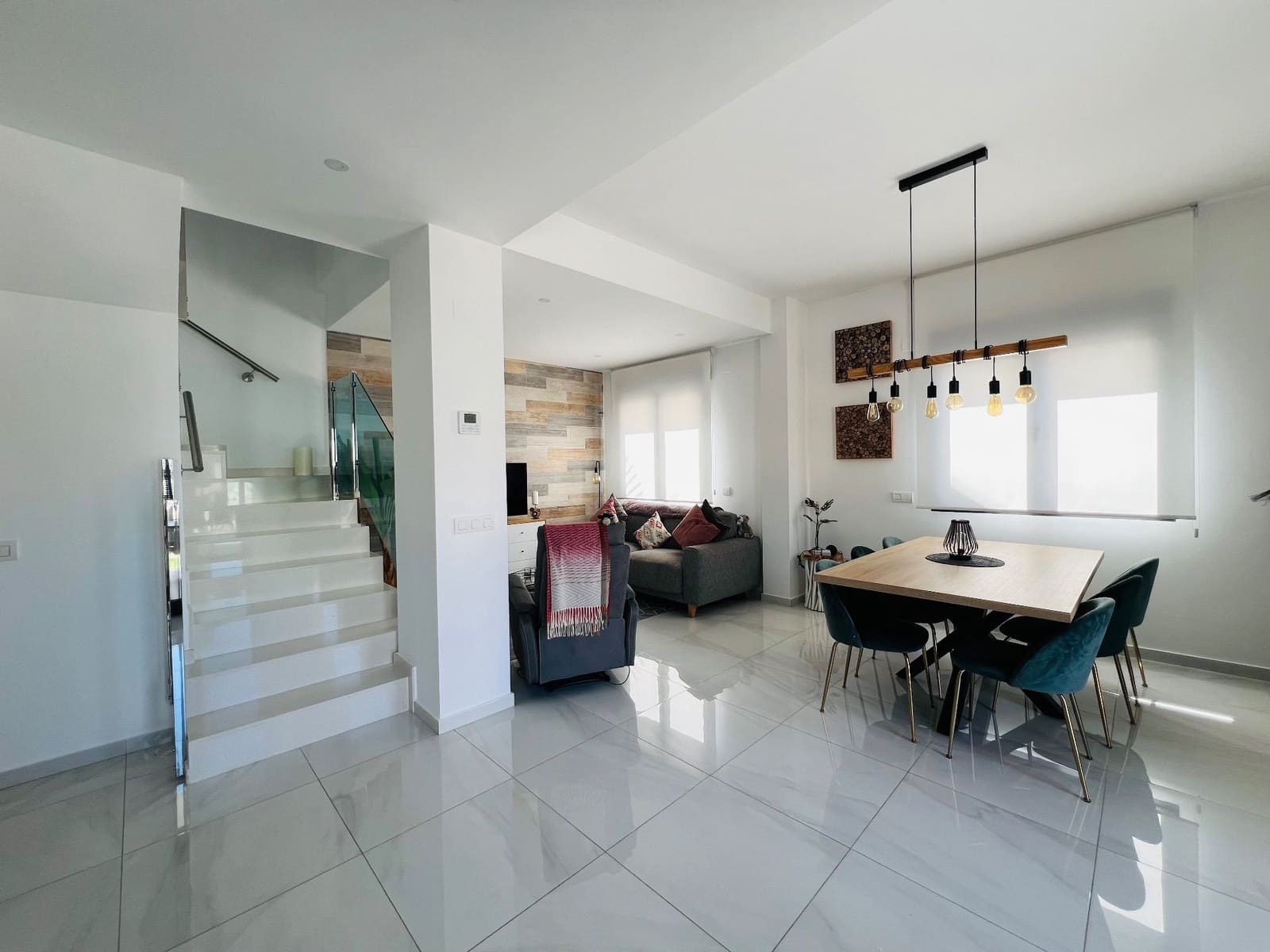 2 soverom Kjedet enebolig til salgs i Polop med svømmebasseng garasje - € 330 000 (Ref: 8905061)