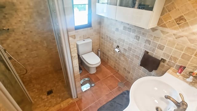 6 sypialnia Willa na sprzedaż w Albir z basenem garażem - 1 100 000 € (Ref: 9008413)