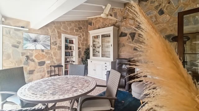6 sypialnia Willa na sprzedaż w Albir z basenem garażem - 1 100 000 € (Ref: 9008413)