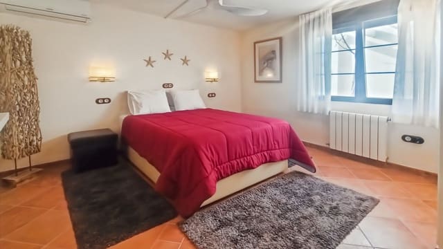 6 sypialnia Willa na sprzedaż w Albir z basenem garażem - 1 100 000 € (Ref: 9008413)