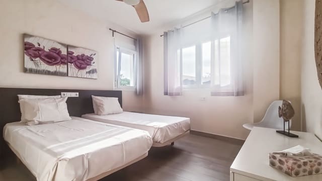 6 sypialnia Willa na sprzedaż w Albir z basenem garażem - 1 100 000 € (Ref: 9008413)