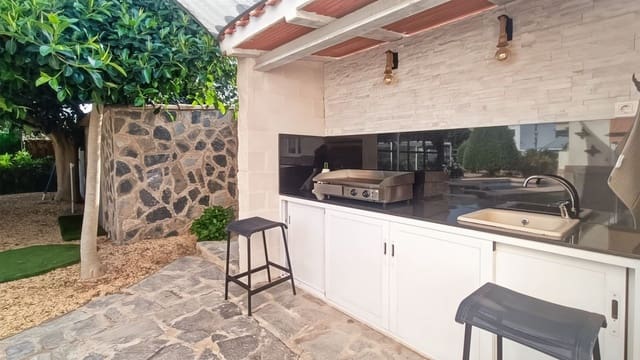 6 sypialnia Willa na sprzedaż w Albir z basenem garażem - 1 100 000 € (Ref: 9008413)