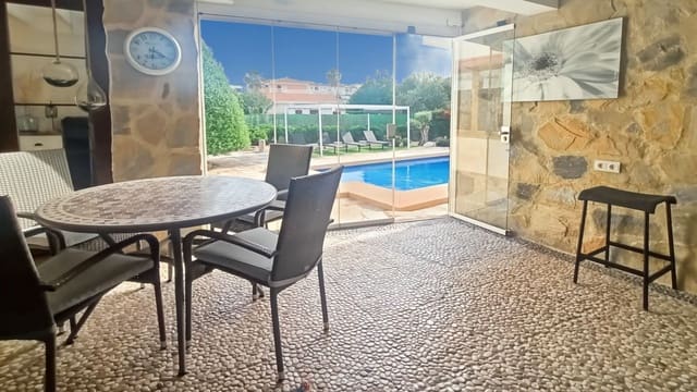 6 sypialnia Willa na sprzedaż w Albir z basenem garażem - 1 100 000 € (Ref: 9008413)