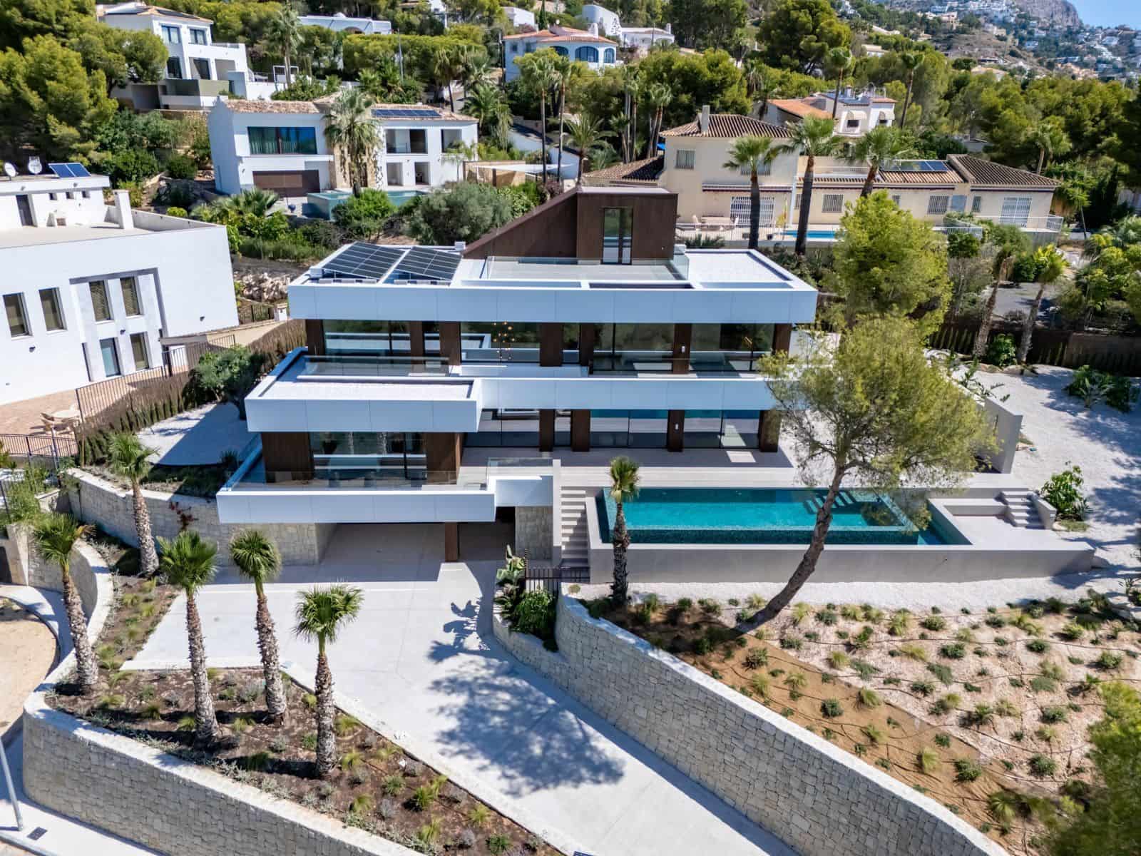 4 bedroom Villa for sale in Altea - € 2,795,000 (Ref: 9288012)