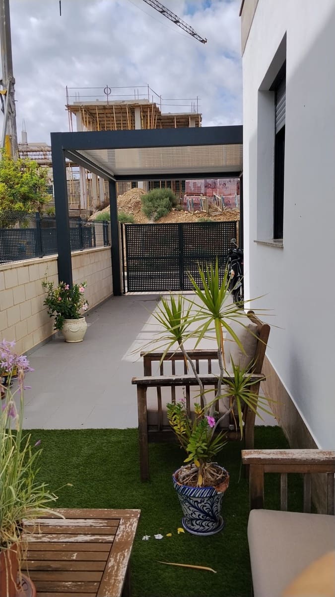 3 bedroom Semi-detached Villa for rent in Polop with pool garage - € 1,800 (Ref: 9321445)