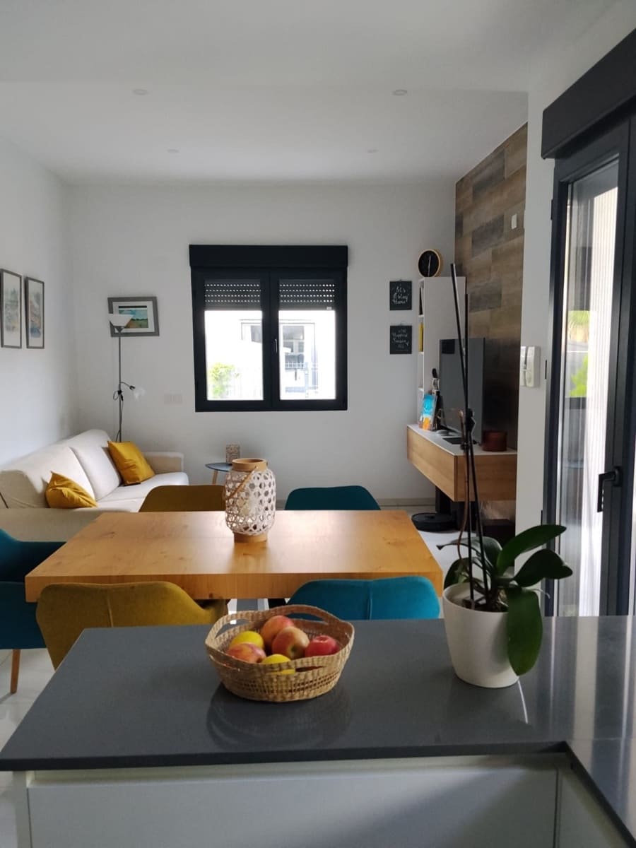 3 bedroom Semi-detached Villa for rent in Polop with pool garage - € 1,800 (Ref: 9321445)