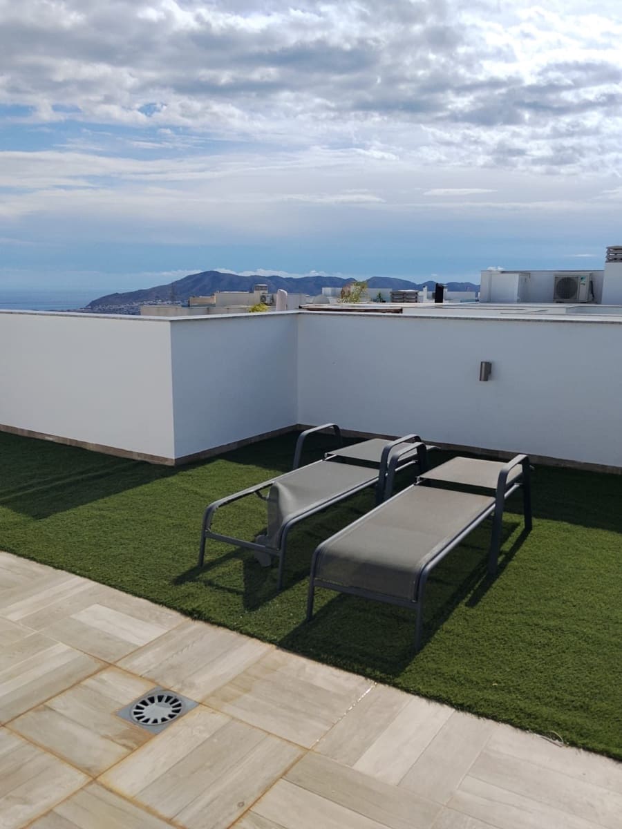 3 bedroom Semi-detached Villa for rent in Polop with pool garage - € 1,800 (Ref: 9321445)