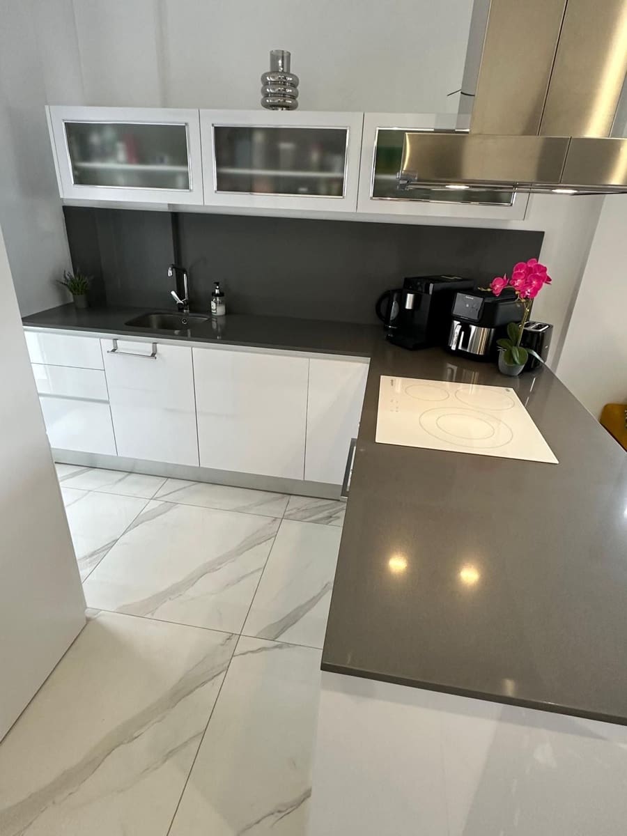 3 soverom Kjedet enebolig til leie i Polop med svømmebasseng garasje - € 2 550 (Ref: 9418882)