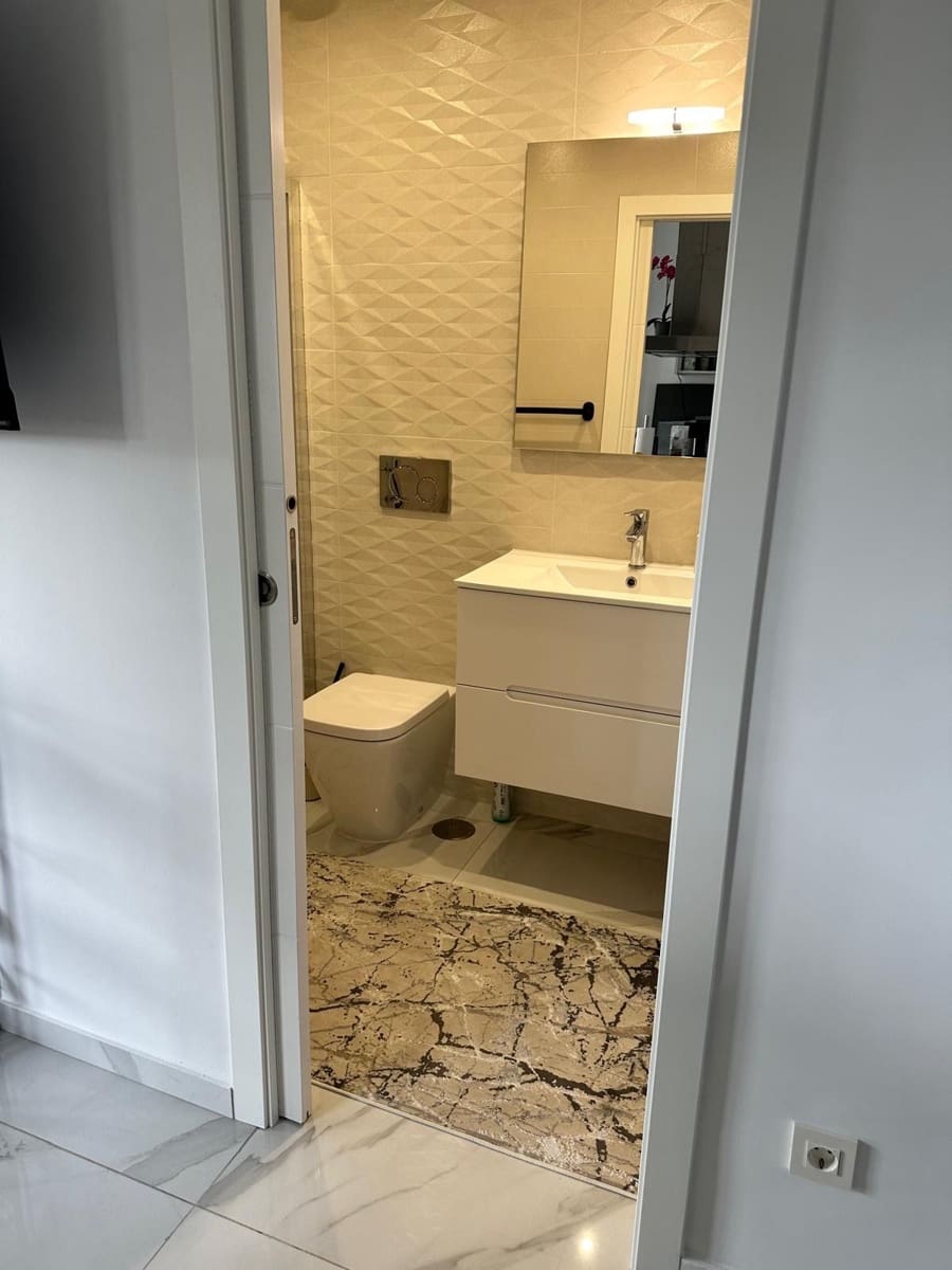 3 soverom Kjedet enebolig til leie i Polop med svømmebasseng garasje - € 2 550 (Ref: 9418882)