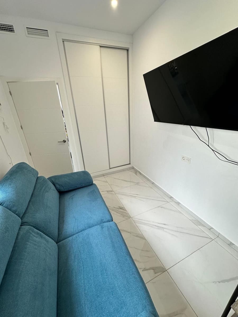 3 soverom Kjedet enebolig til leie i Polop med svømmebasseng garasje - € 2 550 (Ref: 9418882)