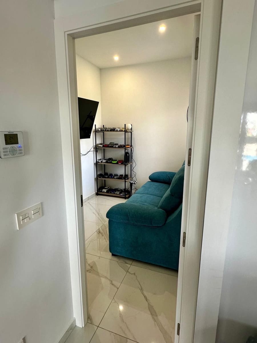 3 soverom Kjedet enebolig til leie i Polop med svømmebasseng garasje - € 2 550 (Ref: 9418882)