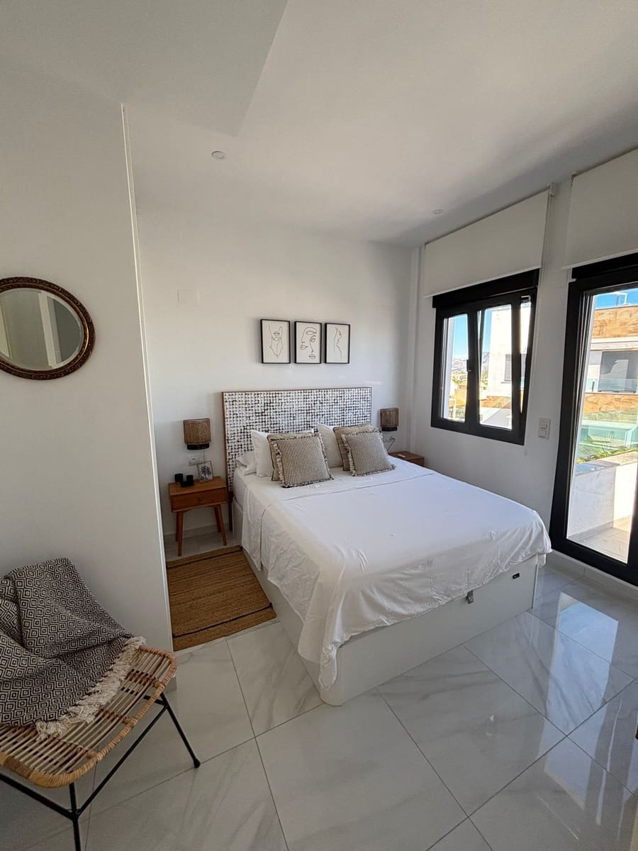 2 camera da letto Villetta Bifamiliare in vendita in Polop con piscina garage - 339.950 € (Rif: 9503810)